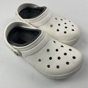 Crocs White Lined Shoes M6 & W8 Dual Lightweight Comfort